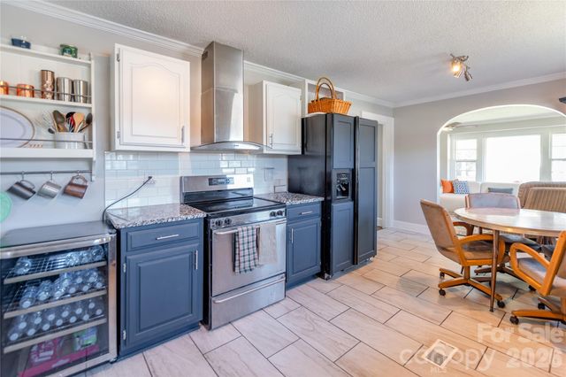 1101 Oakwood Avenue, Kannapolis, NC 28081