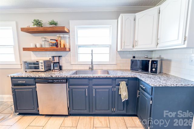 1101 Oakwood Avenue, Kannapolis, NC 28081