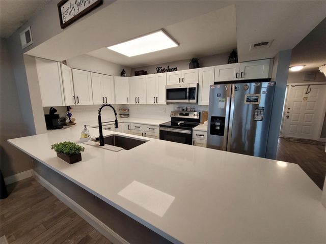 1146 N University Drive, Plantation, FL 33322