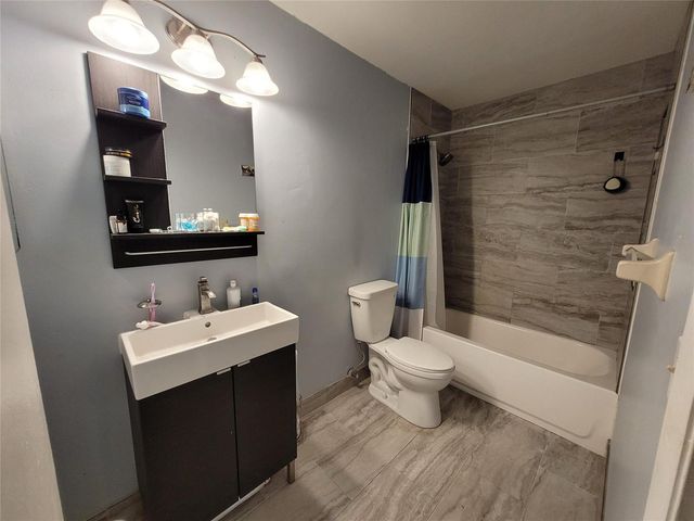 1146 N University Drive, Plantation, FL 33322