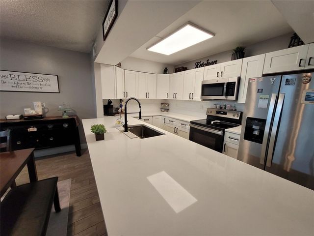 1146 N University Drive, Plantation, FL 33322
