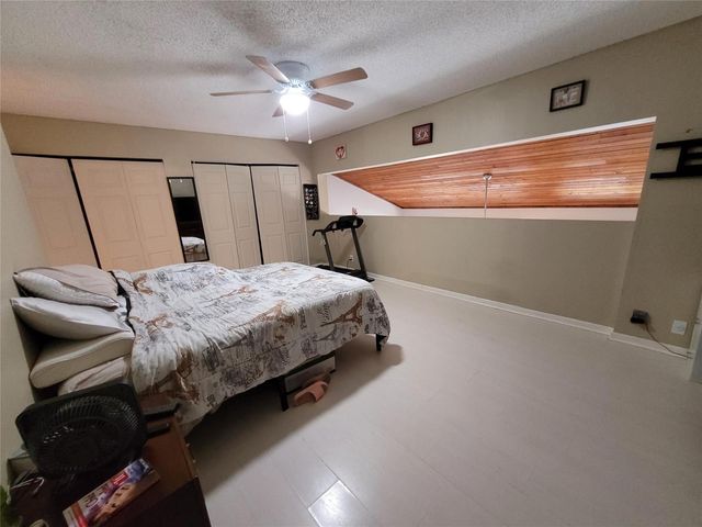 1146 N University Drive, Plantation, FL 33322