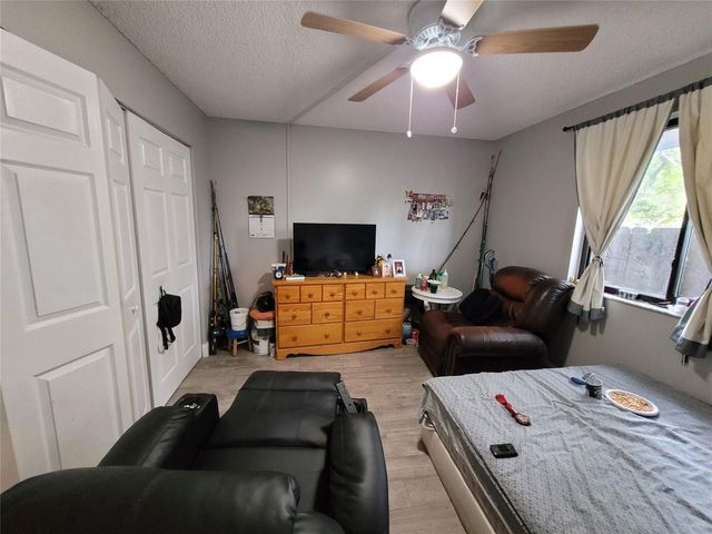 1146 N University Drive, Plantation, FL 33322