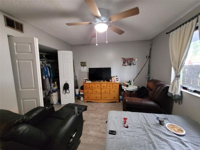 1146 N University Drive, Plantation, FL 33322