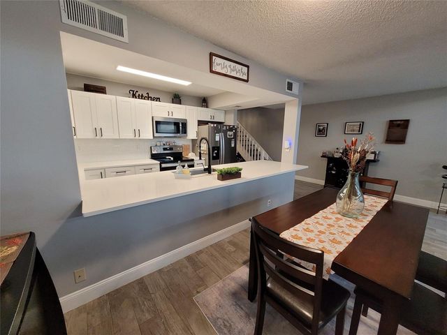 1146 N University Drive, Plantation, FL 33322