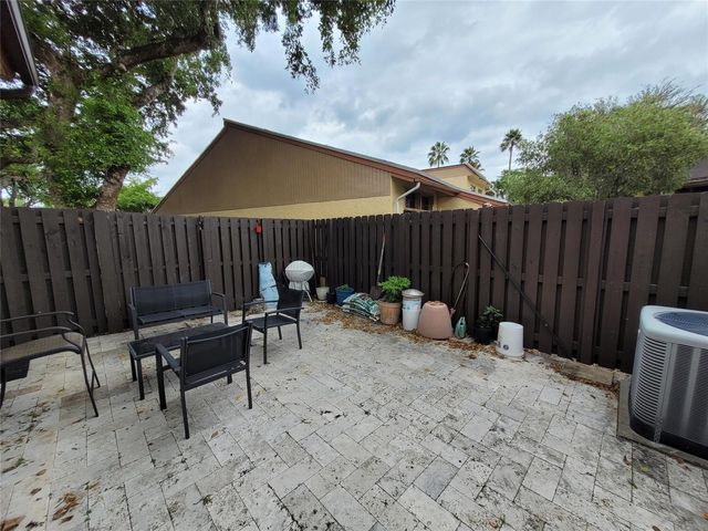 1146 N University Drive, Plantation, FL 33322