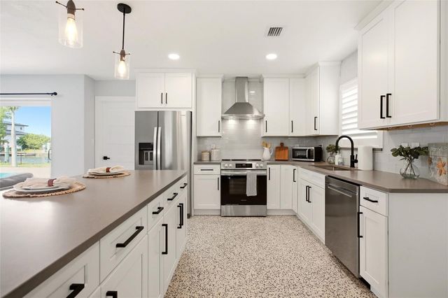 174 SEVERIN ROAD SE, Port Charlotte, FL 33952