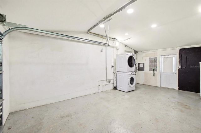 174 SEVERIN ROAD SE, Port Charlotte, FL 33952