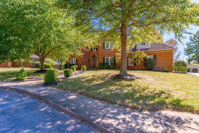 3466 Pine Ridge Drive, Newburgh, IN 47630