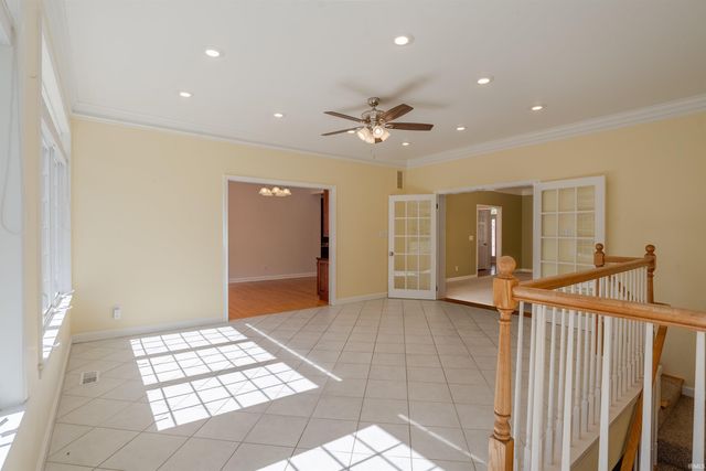 3466 Pine Ridge Drive, Newburgh, IN 47630