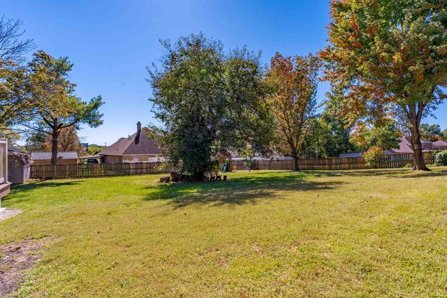 3466 Pine Ridge Drive, Newburgh, IN 47630