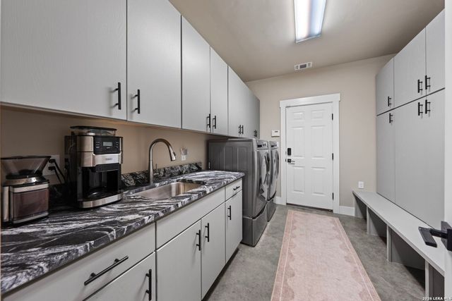 2146 Stone Gate, Fredericksburg, TX 78624