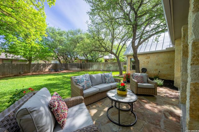 2146 Stone Gate, Fredericksburg, TX 78624