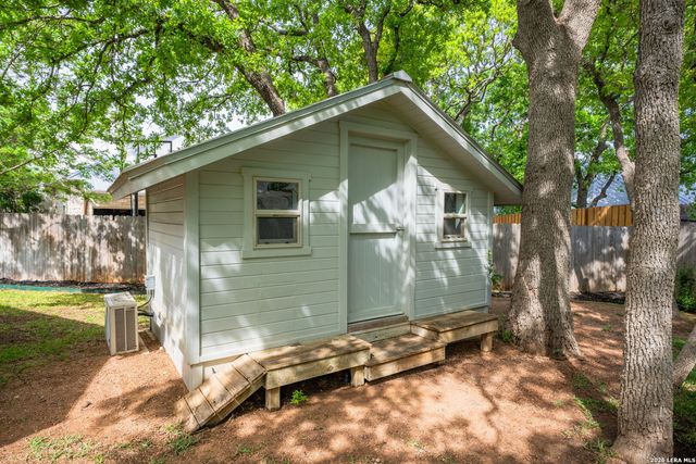 2146 Stone Gate, Fredericksburg, TX 78624