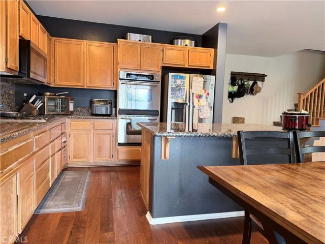 562 Quigley Lane, Perris, CA 92570