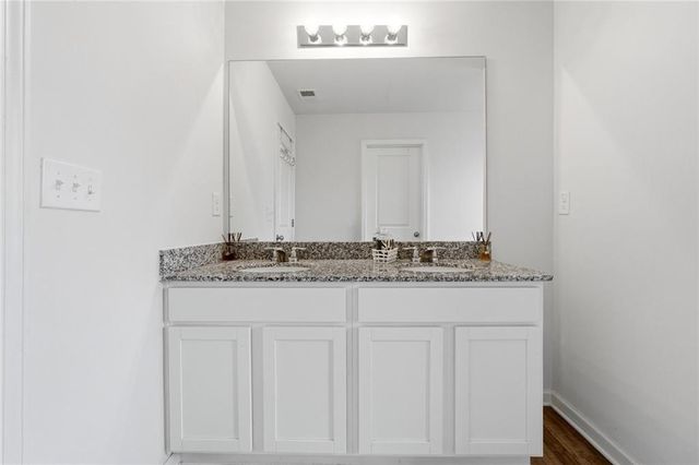 208 Coventry Court, Kingston, GA 30145