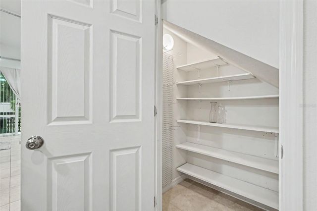 5374 SYLVESTER LOOP, Tampa, FL 33610