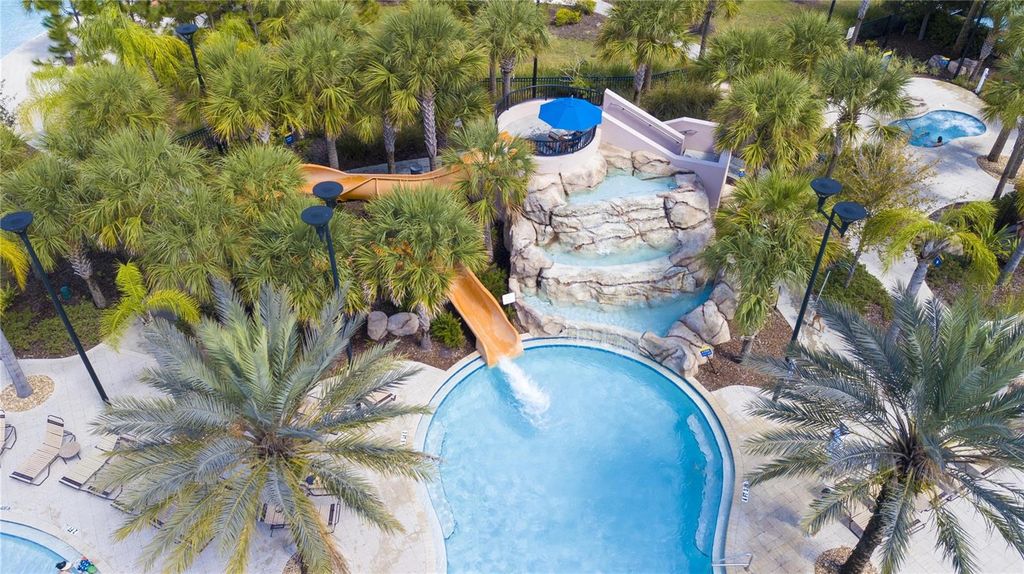Image 60 of property listing at 7335 OAKMOSS LOOP, Davenport, FL 33837
