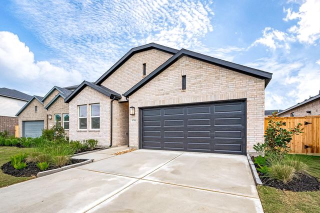 9746 Pettus Creek Drive, Cypress, TX 77433