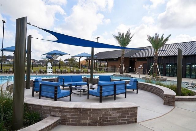 9746 Pettus Creek Drive, Cypress, TX 77433