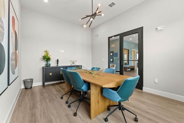 4835 E Yager LN 1305, Manor, TX 78653