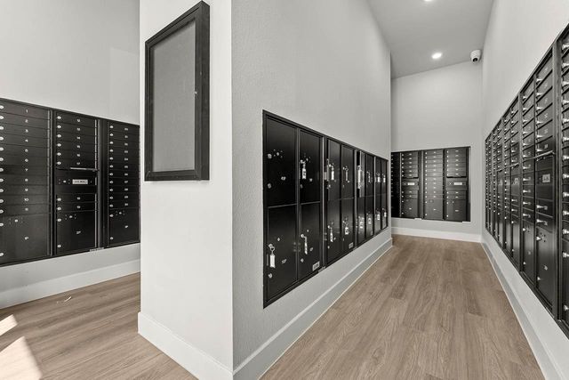 4835 E Yager LN 1305, Manor, TX 78653