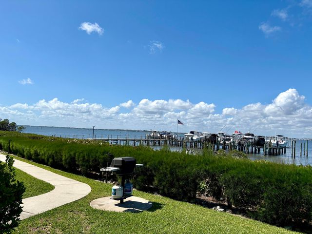 3792 NE Ocean Boulevard 211-n, Jensen Beach, FL 34957