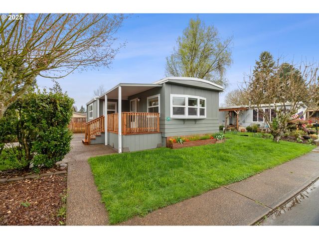 570 N 10th St 29, Cornelius, OR 97113