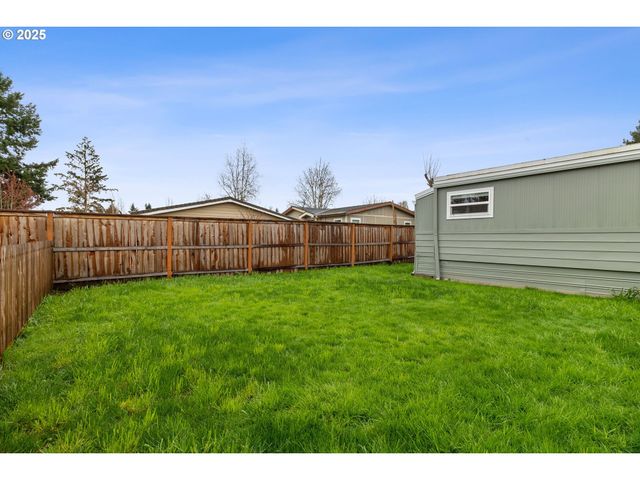 570 N 10th St 29, Cornelius, OR 97113
