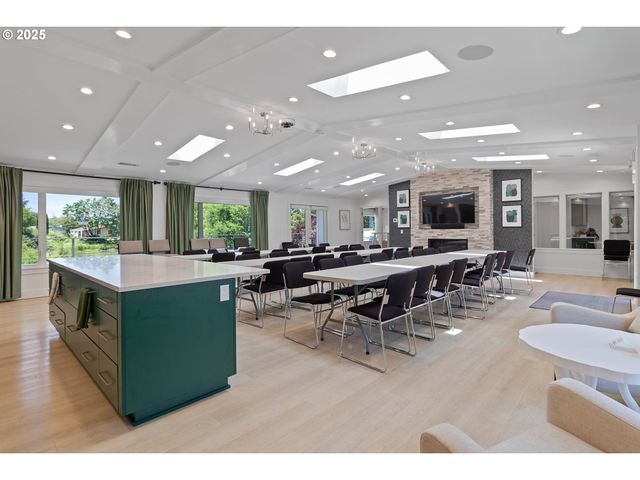 570 N 10th St 29, Cornelius, OR 97113