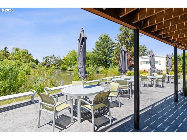 570 N 10th St 29, Cornelius, OR 97113