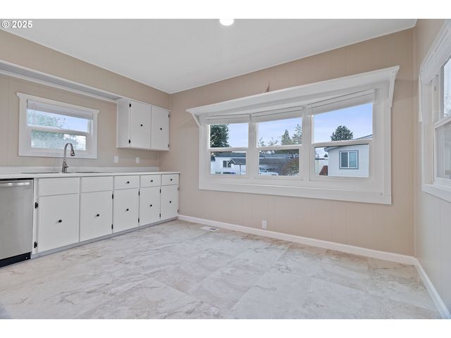 570 N 10th St 29, Cornelius, OR 97113