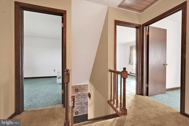 727 N CHURCH RD, Sinking Spring, PA 19608