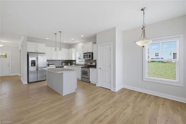 6602 Minstrel Court, Whitsett, NC 27377