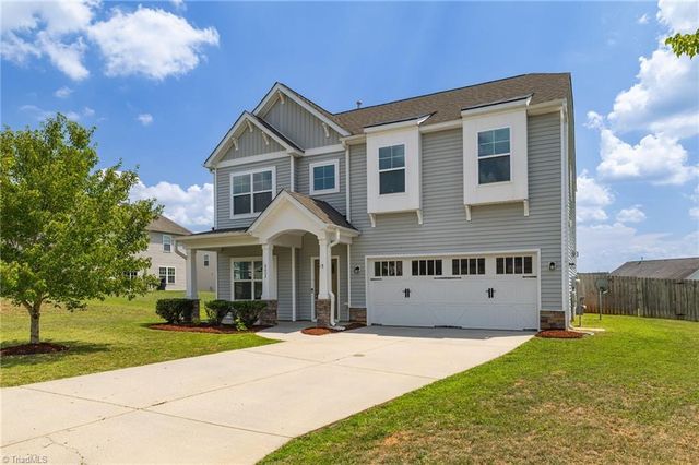 6602 Minstrel Court, Whitsett, NC 27377