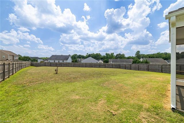 6602 Minstrel Court, Whitsett, NC 27377