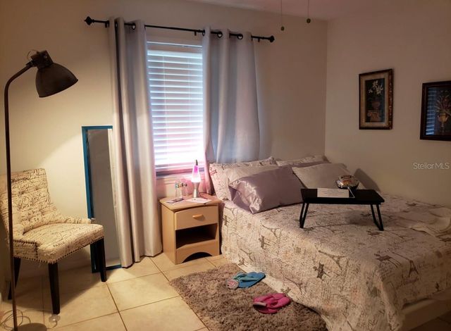 4876 LAKE RIDGE ROAD 5, Orlando, FL 32808