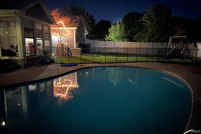 123 Zona Drive, Auburn, IN 46706