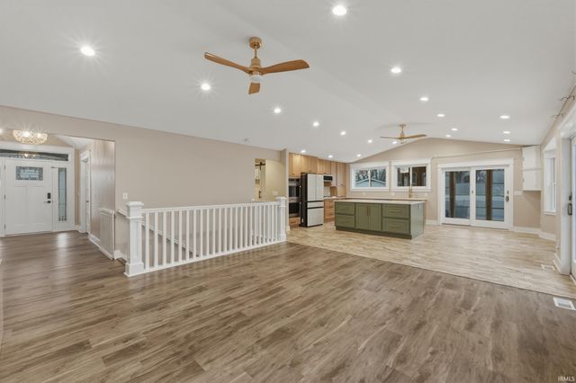 123 Zona Drive, Auburn, IN 46706