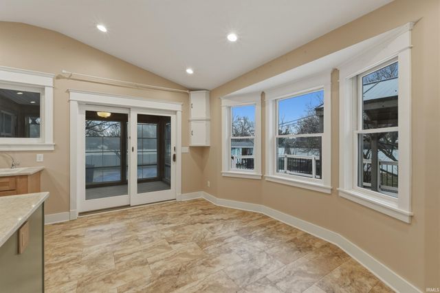 123 Zona Drive, Auburn, IN 46706