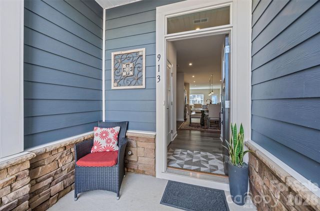 913 Prince Garrett Way, Denver, NC 28037