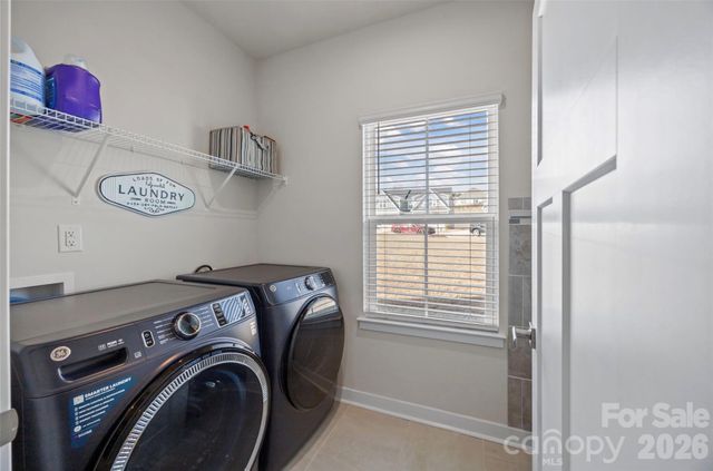 913 Prince Garrett Way, Denver, NC 28037