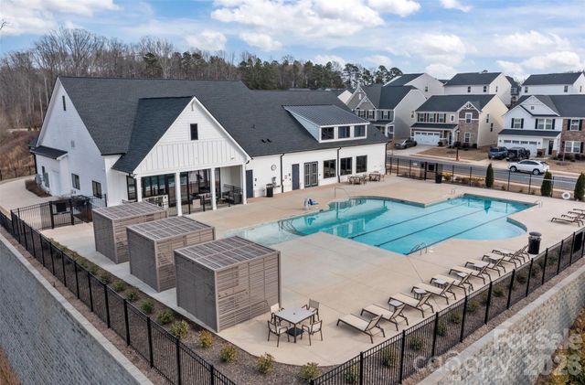 913 Prince Garrett Way, Denver, NC 28037