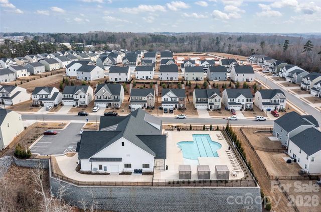 913 Prince Garrett Way, Denver, NC 28037