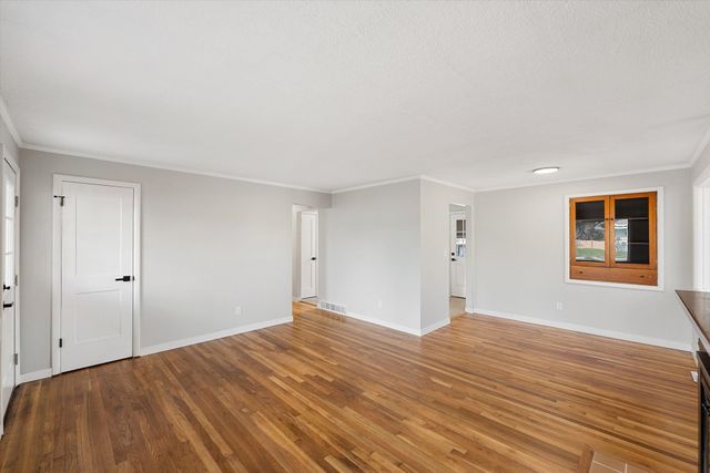 3527 W W Wellesley Ave, Spokane, WA 99205