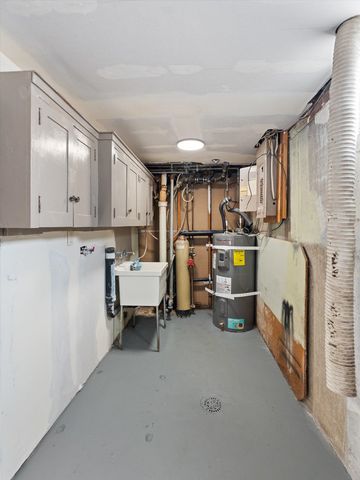 3527 W W Wellesley Ave, Spokane, WA 99205