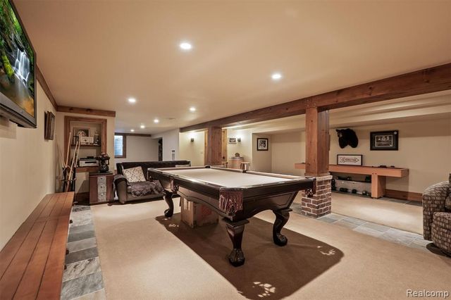 25325 Devon Lane, Franklin, MI 48025