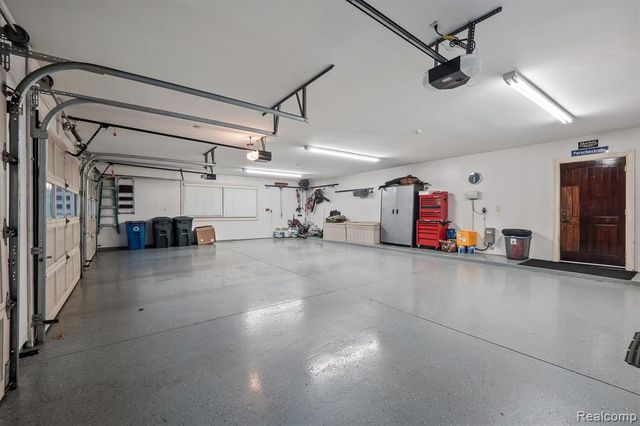 25325 Devon Lane, Franklin, MI 48025