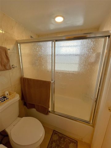 7837 Golf Circle Drive 206, Margate, FL 33063