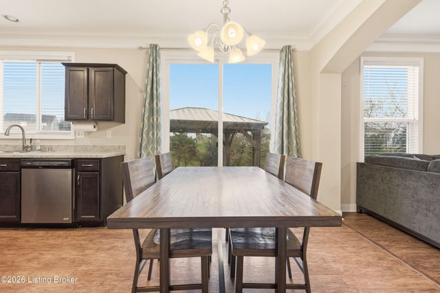 1129 Cherry Hollow Rd, La Grange, KY 40031